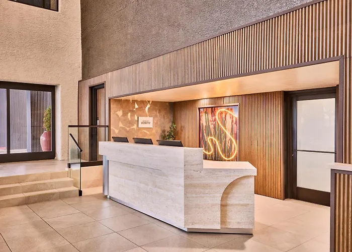 Sheraton Tucson Hotel & Suites