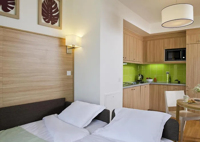 Adagio Paris