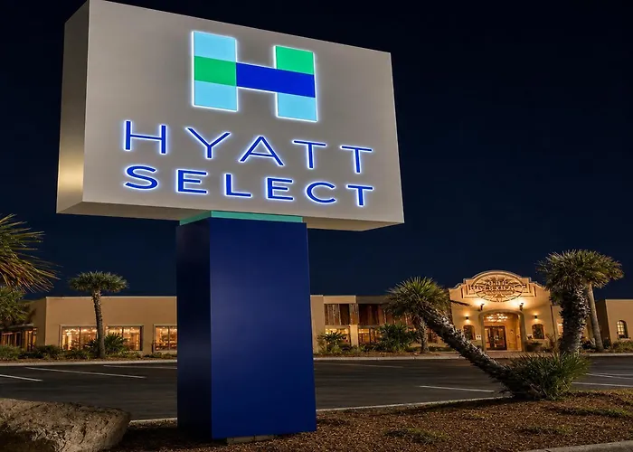 Quality Inn & Suites - Beachfront
