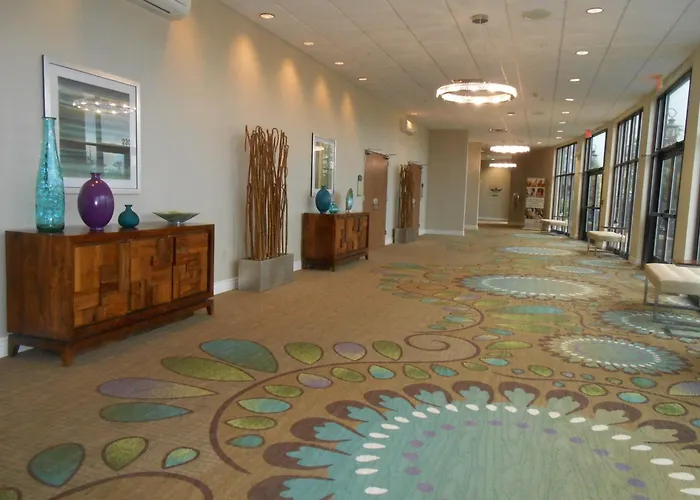Holiday Inn - Conference Center By Ihg