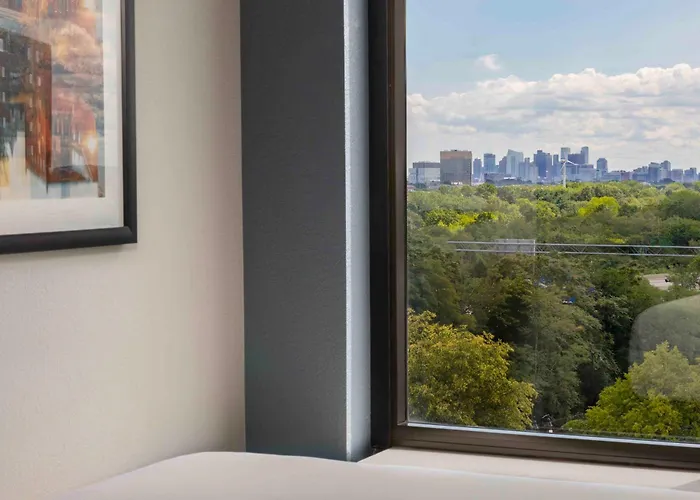 Hyatt Place Boston - Medford