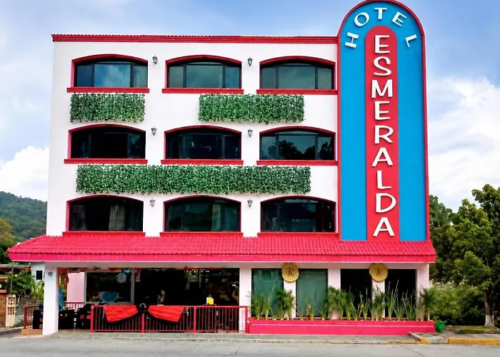 Hotel Esmeralda