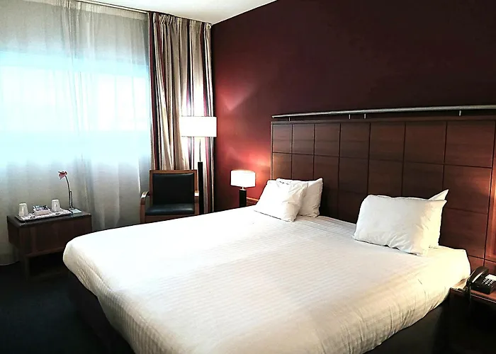 Holiday Inn Bordeaux Sud - Pessac, an IHG Hotel