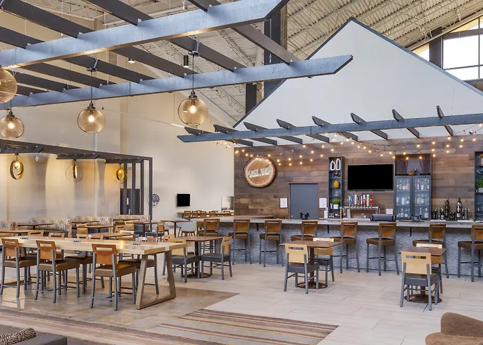 Candlewood Suites - Roanoke Airport