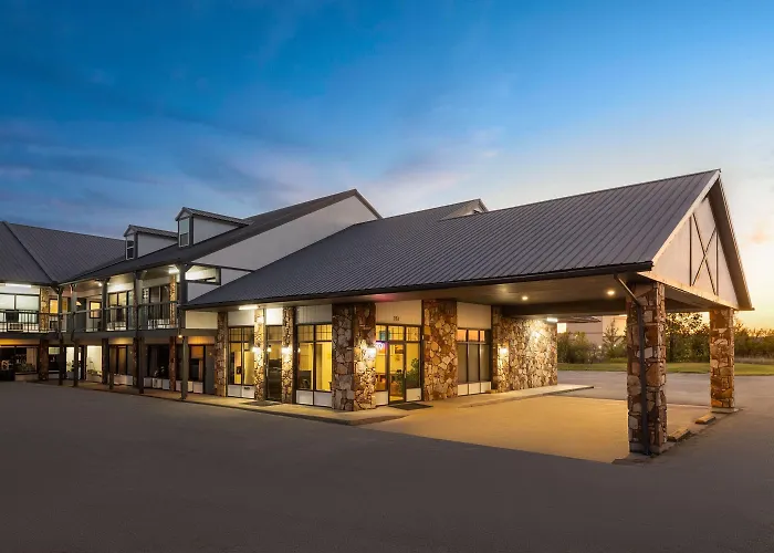 Days Inn By Wyndham Ozarks