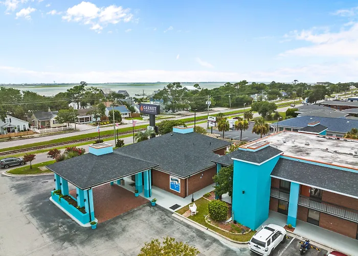 Garnet Inn & Suites, Morehead City Near Atlantic Beach