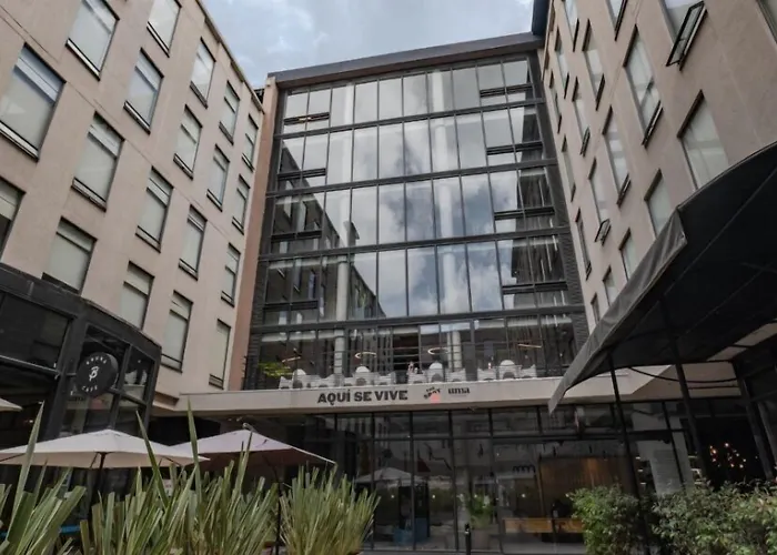 Uma Suites Chia