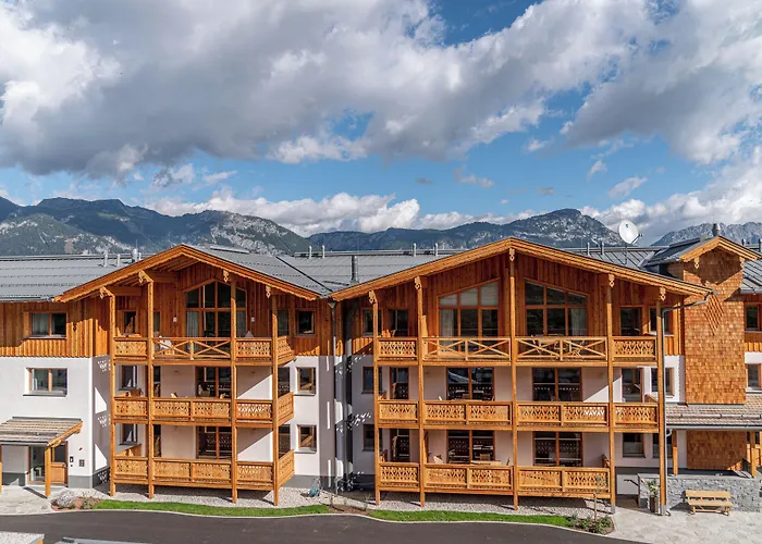 Skylodge Alpine Homes