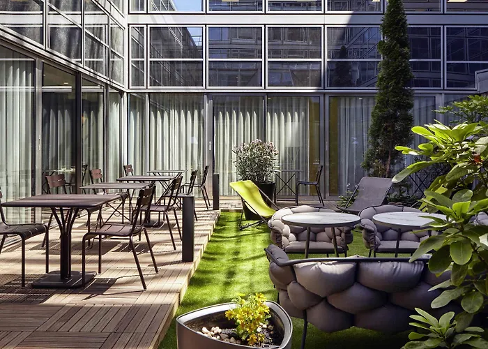 Residence Mercure Paris La Defense Grande Arche