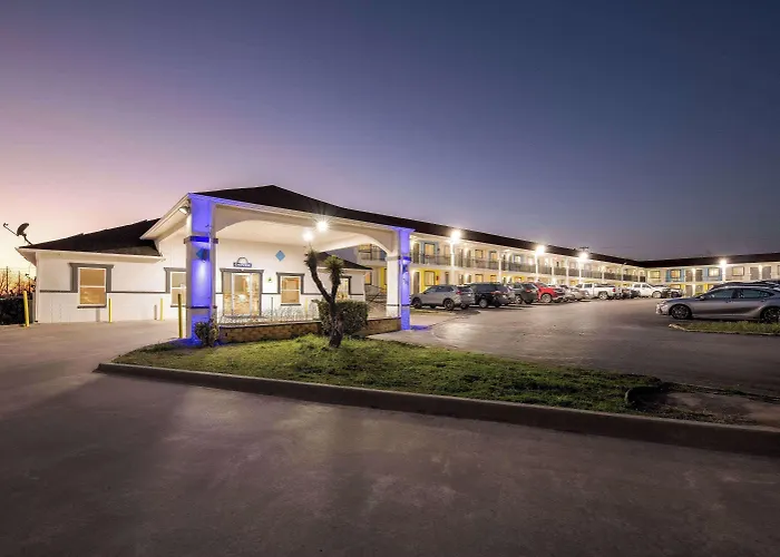 Days Inn By Wyndham Gainesville