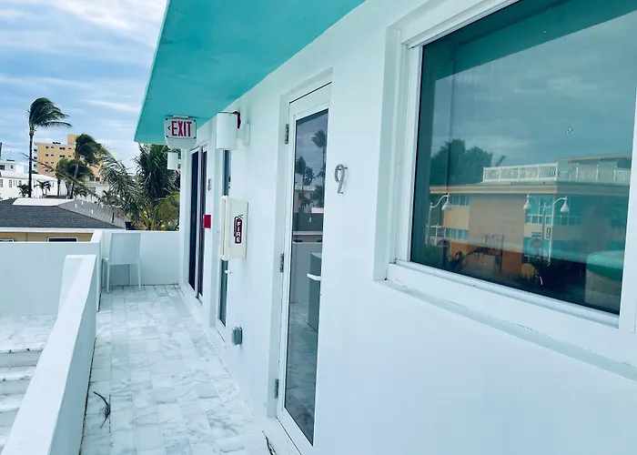 Marlin Beachside