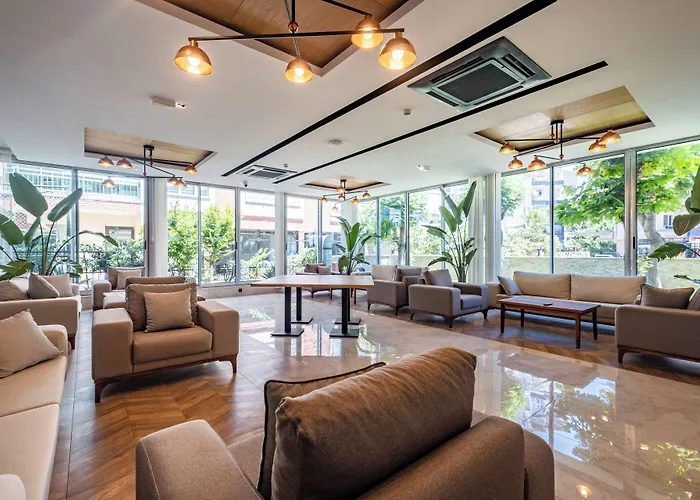 Pearly Hotel