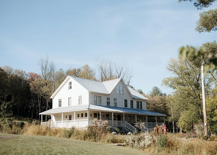 Stonehill'S Farmhouse