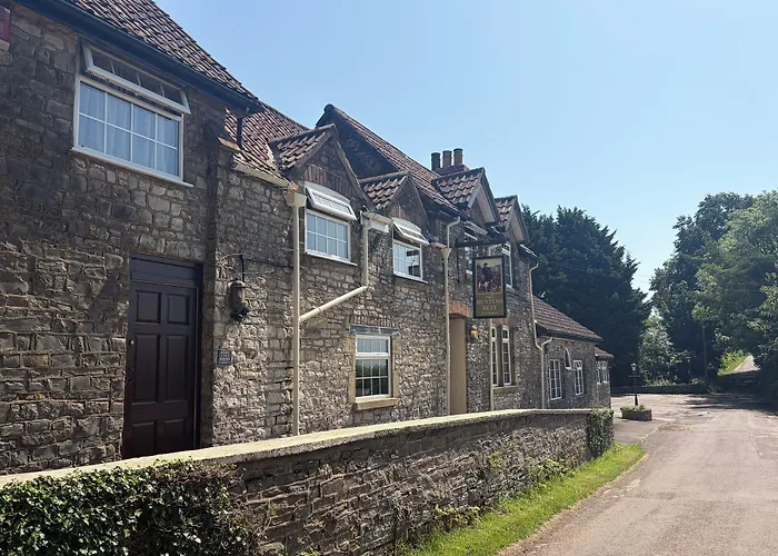 The Hunters Rest Inn