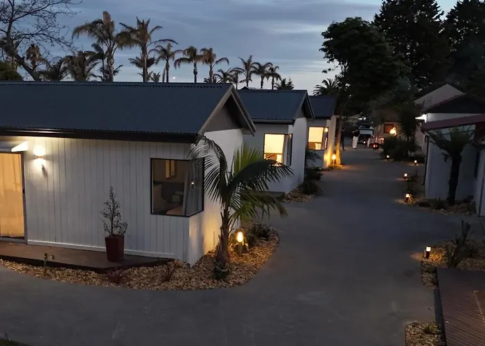 Kickback Cottages