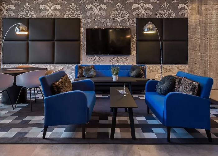 Holiday Inn - The Niu, Square By Ihg