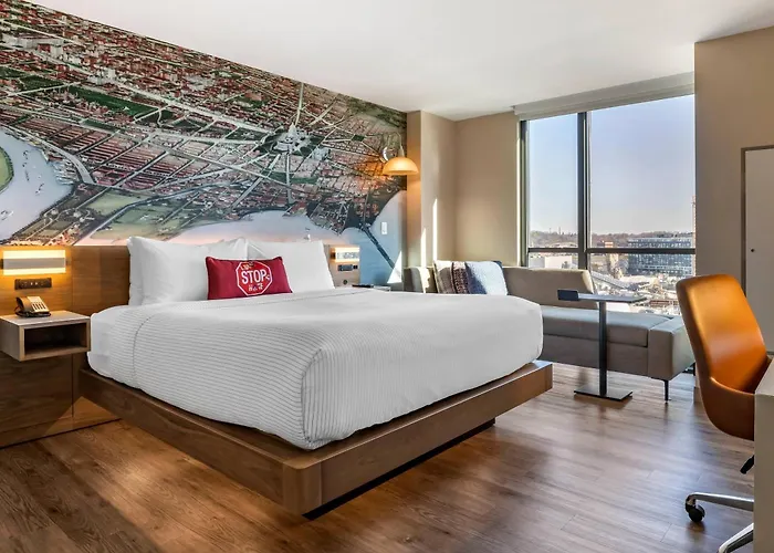 Cambria Hotel Washington Dc Navy Yard Riverfront