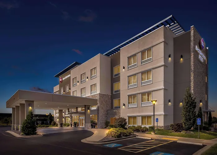 Best Western Plus Bolivar Hotel & Suites