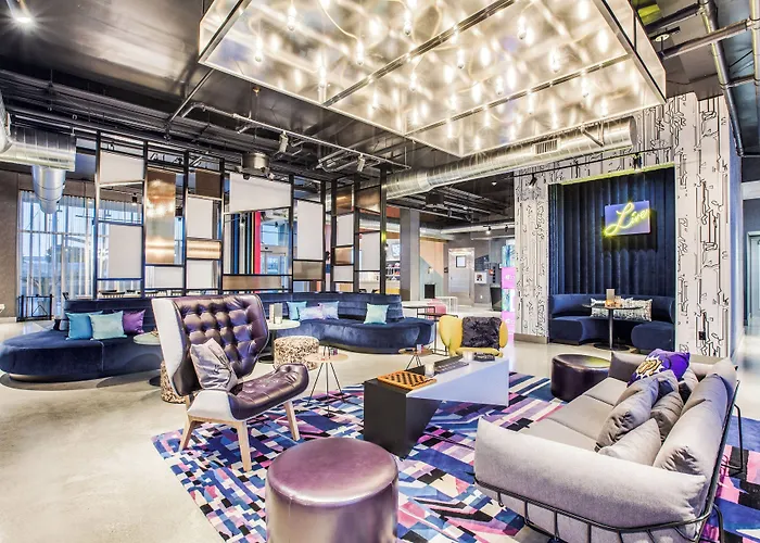 Aloft Dallas Arlington Entertainment District