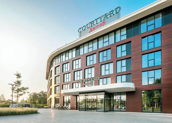 Courtyard By Marriott Wolfsburg