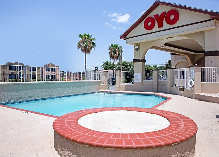 Oyo Hotel Mcallen Airport South