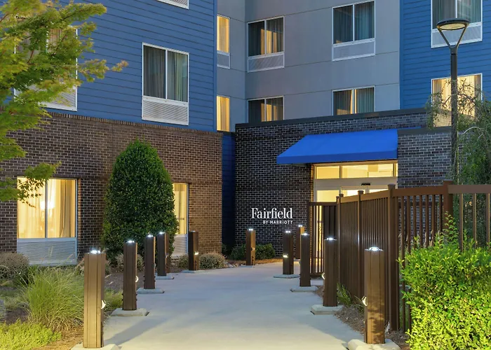 Fairfield Inn & Suites By Marriott Charlotte Airport