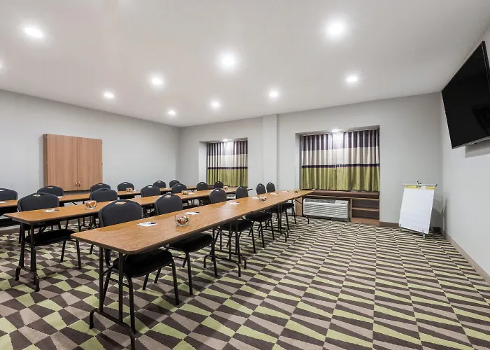 Microtel Inn & Suites By Wyndham