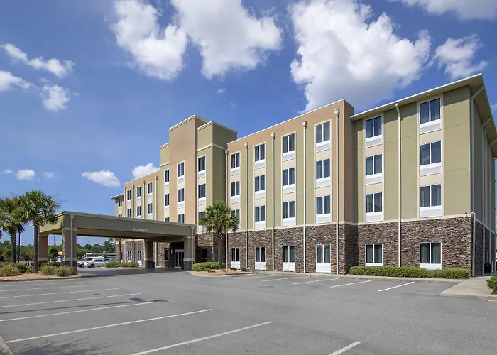 Comfort Inn & Suites Valdosta I-75