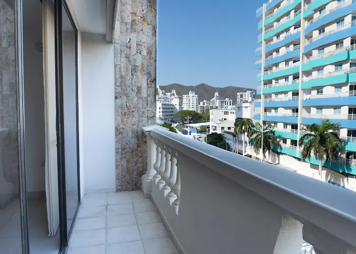 Aparta Hotel Roca Marina