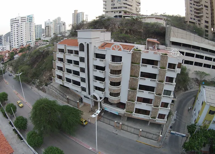 Aparta Hotel Roca Marina