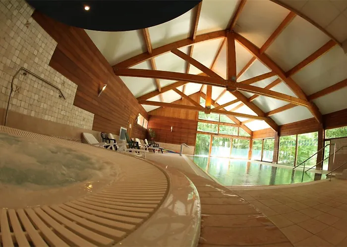 Logis Hotel Le Bois Dormant-Hotel Restaurant & Spa Champagnole