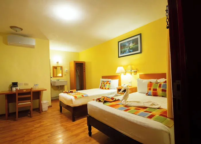 Hotel Madan Cardenas