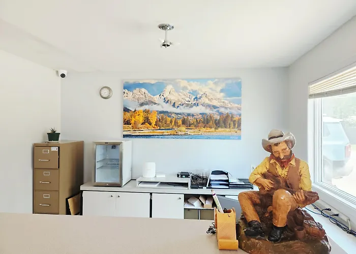 Budget Inn Express