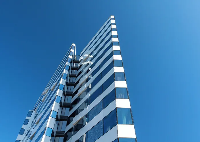Clarion The Edge