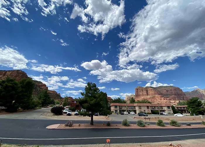 Sedona Village Lodge
