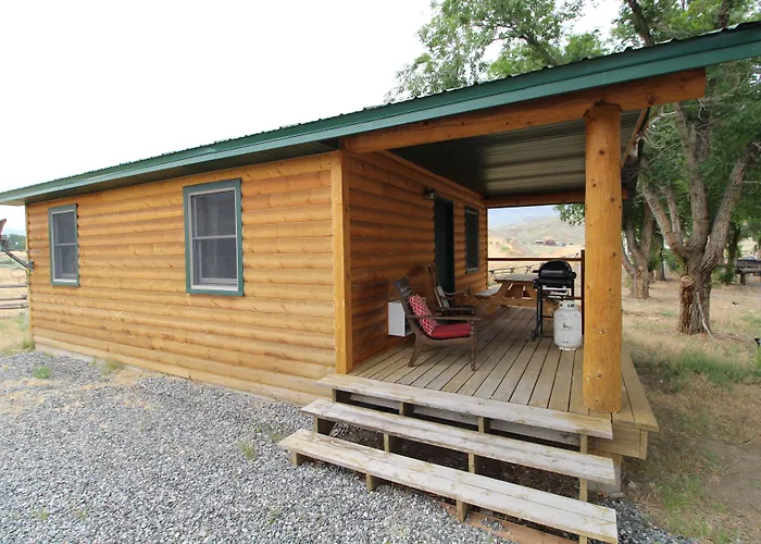 Wapiti Lodge