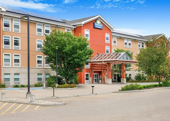 Days Inn & Suites By Wyndham Edmonton