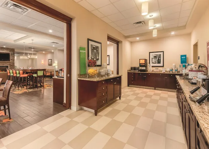 Hampton Inn By Hilton Edmonton South