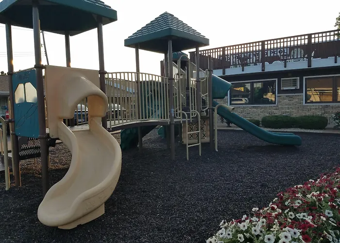 Black Hawk Motel & Suites