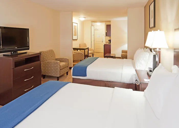 Holiday Inn Express & Suites Clovis Fresno Area By Ihg