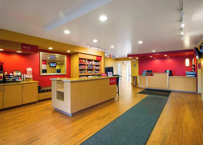 Towneplace Suites By Marriott Kansas City Overland Park