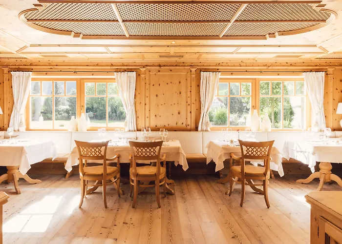 Alpenpalace Luxury Hideaway & Spa Retreat