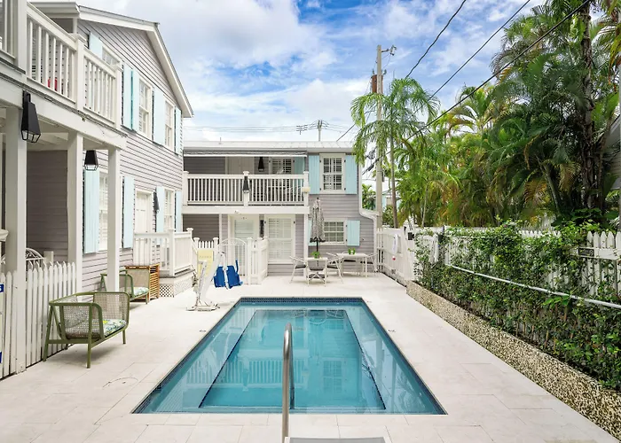 Fitch Lodge - Key West Historic Inns