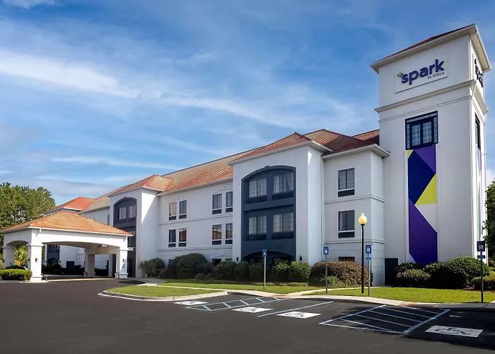Spark By Hilton Airport