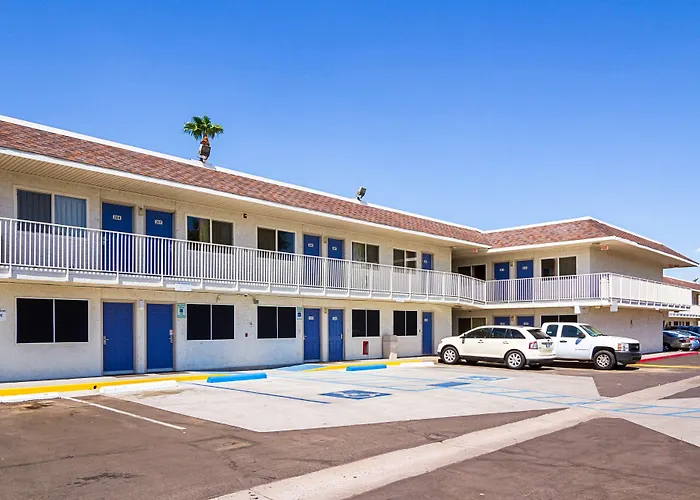 Motel 6 North