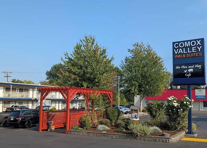 Comox Valley Inn & Suites