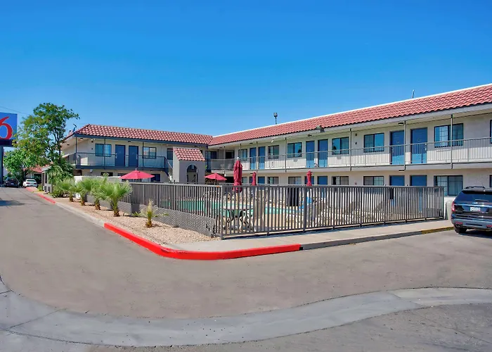 Motel 6-Kingman, Az - Route 66 East