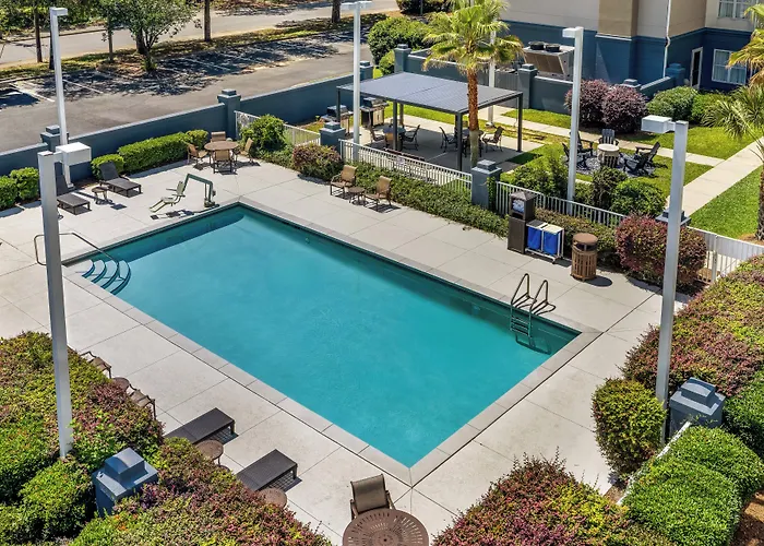 Pensacola Suites Hotel