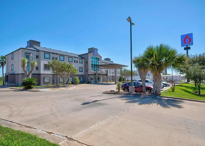Motel 6-, Tx