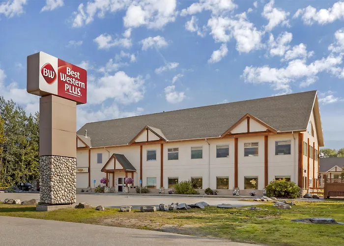 Best Western Plus Inn & Suites